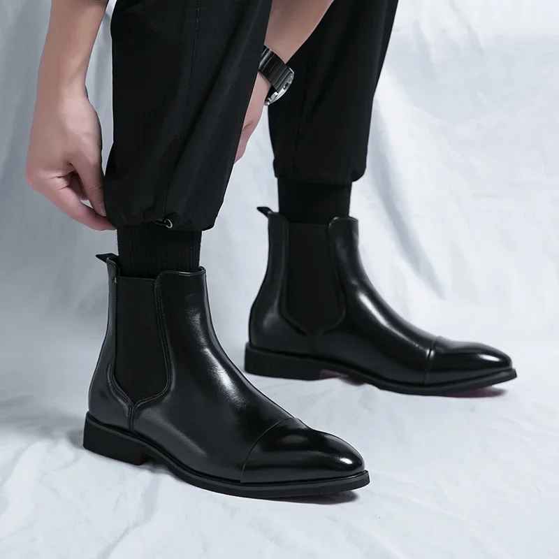 Calvino | Cap-Toe Leather Chelsea Boot