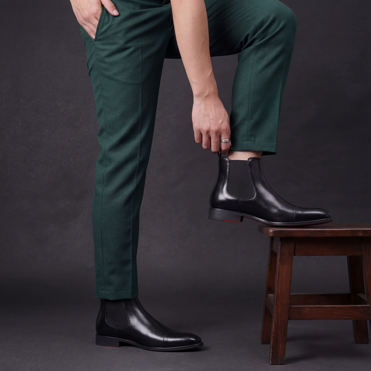 Calvino | Cap-Toe Leather Chelsea Boot
