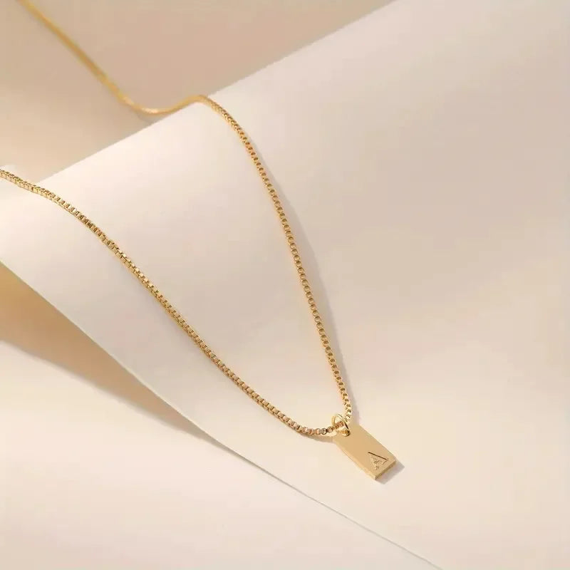Ivy | Initial Pendant Necklace