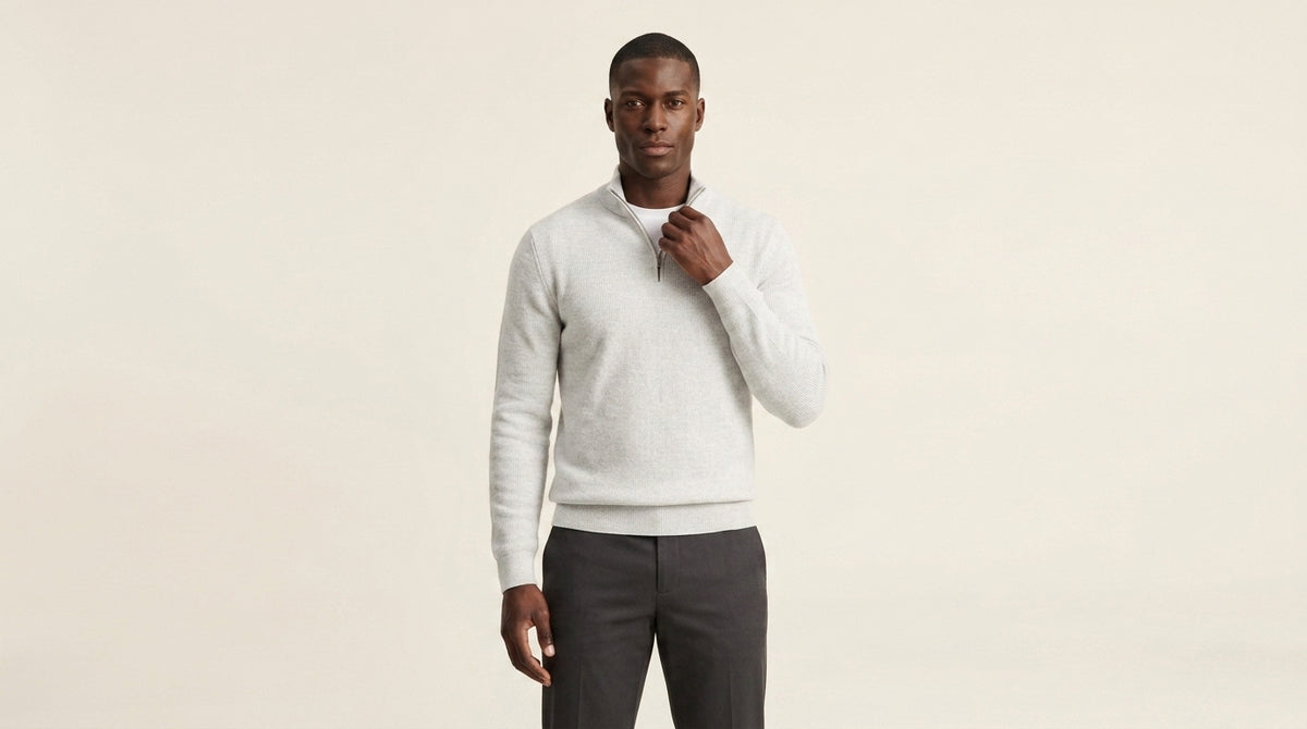 Amalfi zip neck jumper in white, detail