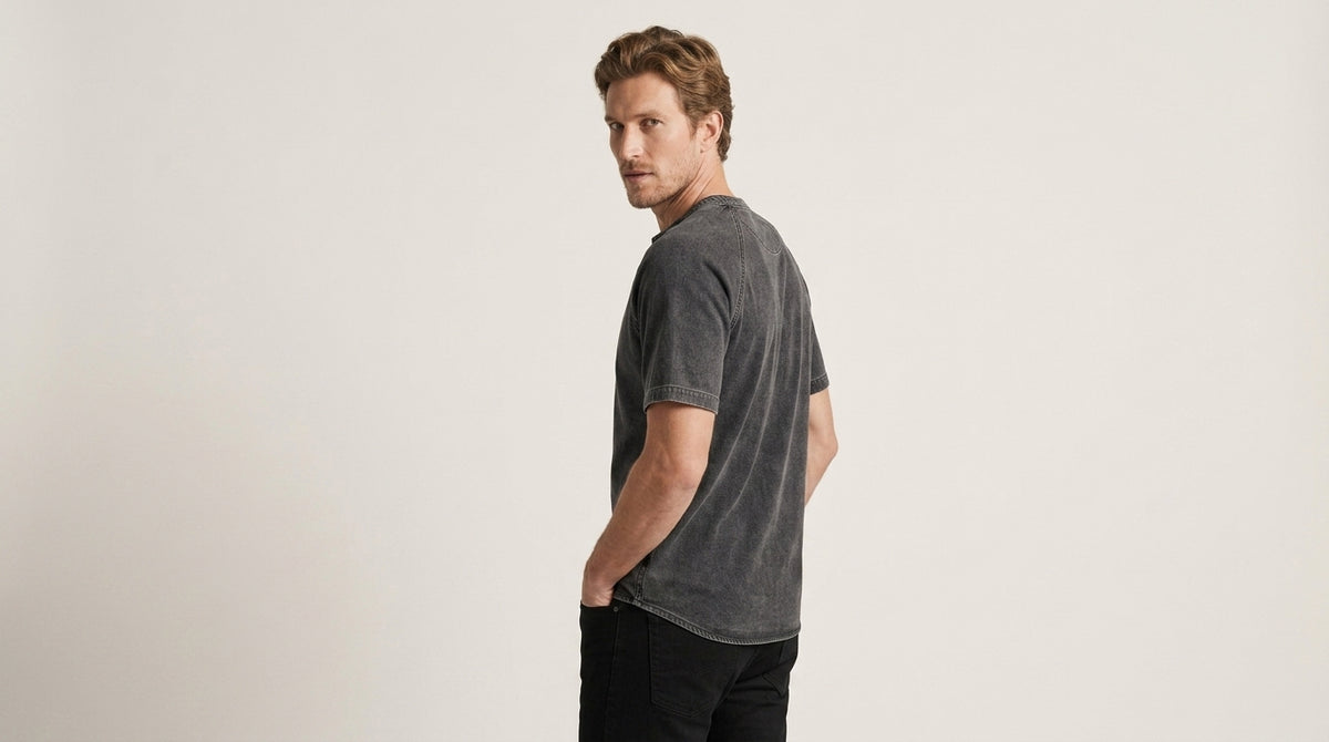 Ellis vintage wash henley in black