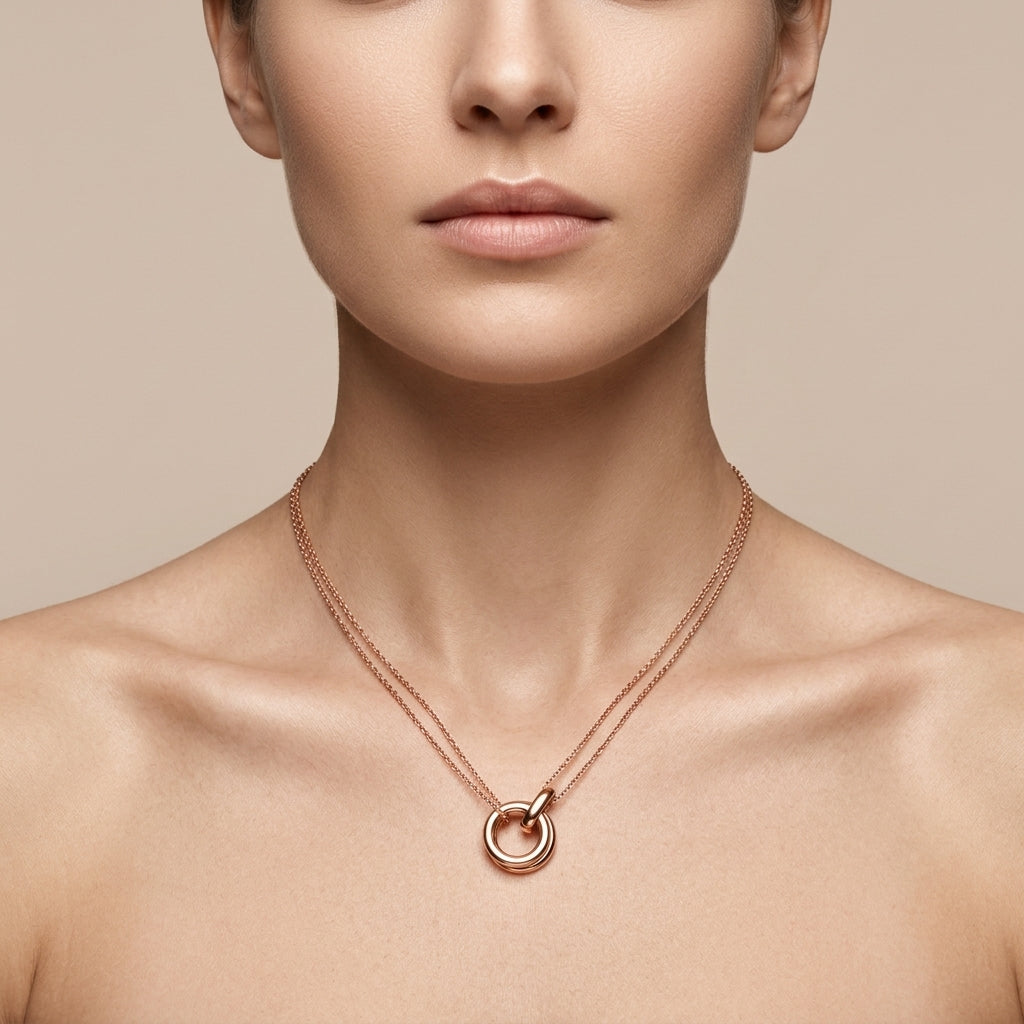 Elise two-tone pendant necklace in rose gold