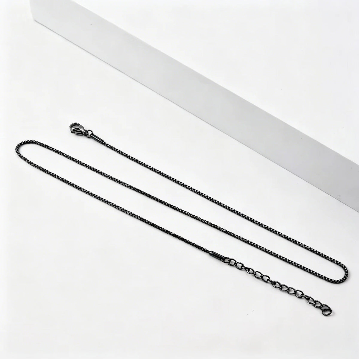 Flynn fine box chain necklace in black
