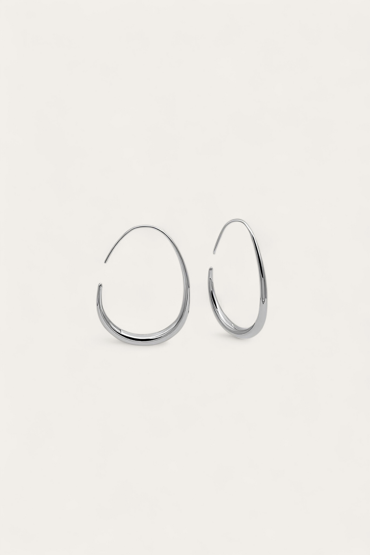 Maia teardrop hoops in brushed silver